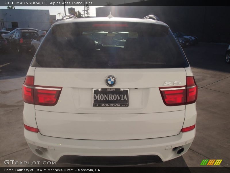 Alpine White / Sand Beige 2011 BMW X5 xDrive 35i