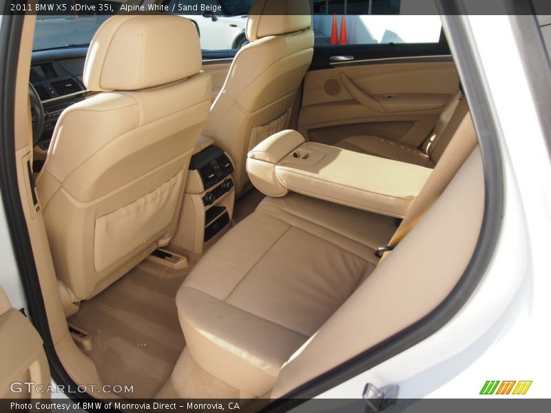 Alpine White / Sand Beige 2011 BMW X5 xDrive 35i