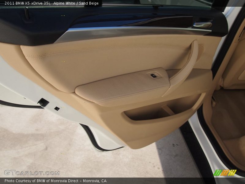 Alpine White / Sand Beige 2011 BMW X5 xDrive 35i