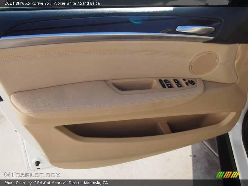 Alpine White / Sand Beige 2011 BMW X5 xDrive 35i