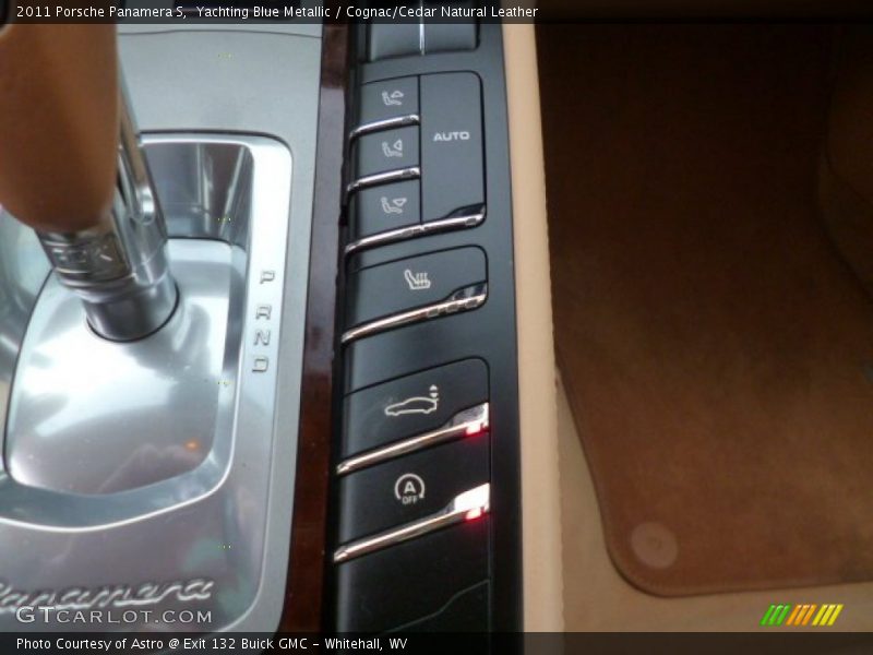 Yachting Blue Metallic / Cognac/Cedar Natural Leather 2011 Porsche Panamera S
