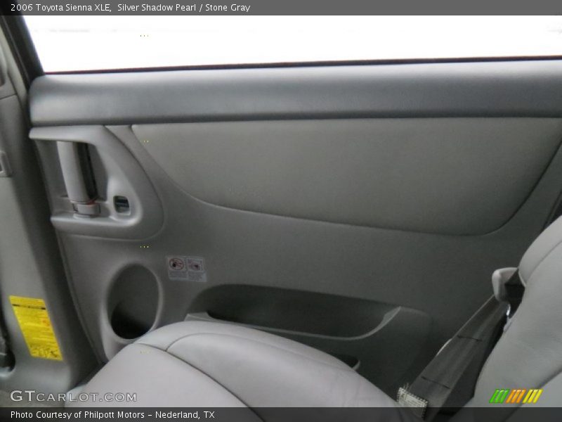 Silver Shadow Pearl / Stone Gray 2006 Toyota Sienna XLE