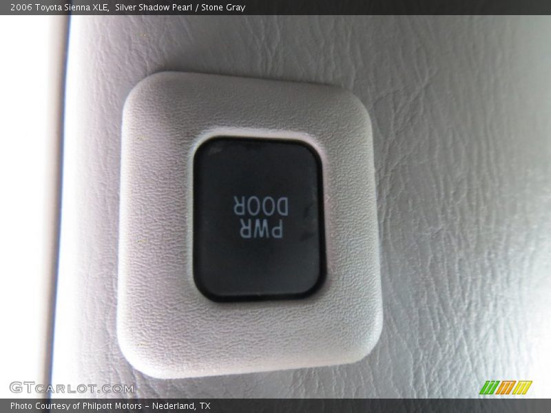 Silver Shadow Pearl / Stone Gray 2006 Toyota Sienna XLE