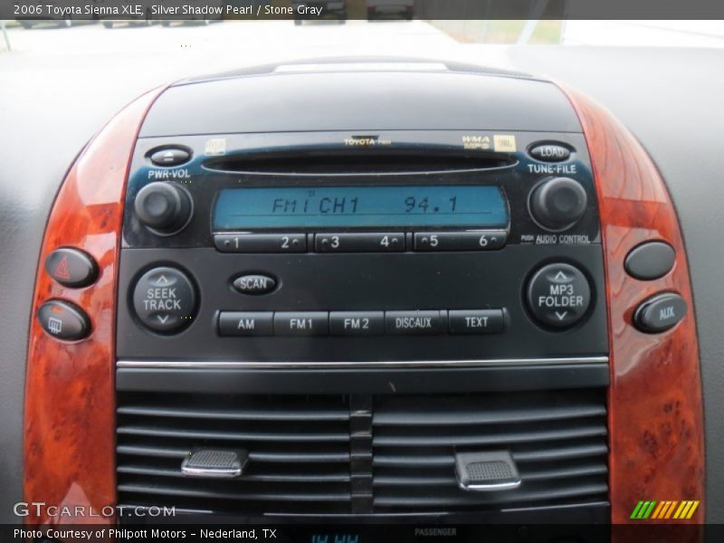 Silver Shadow Pearl / Stone Gray 2006 Toyota Sienna XLE