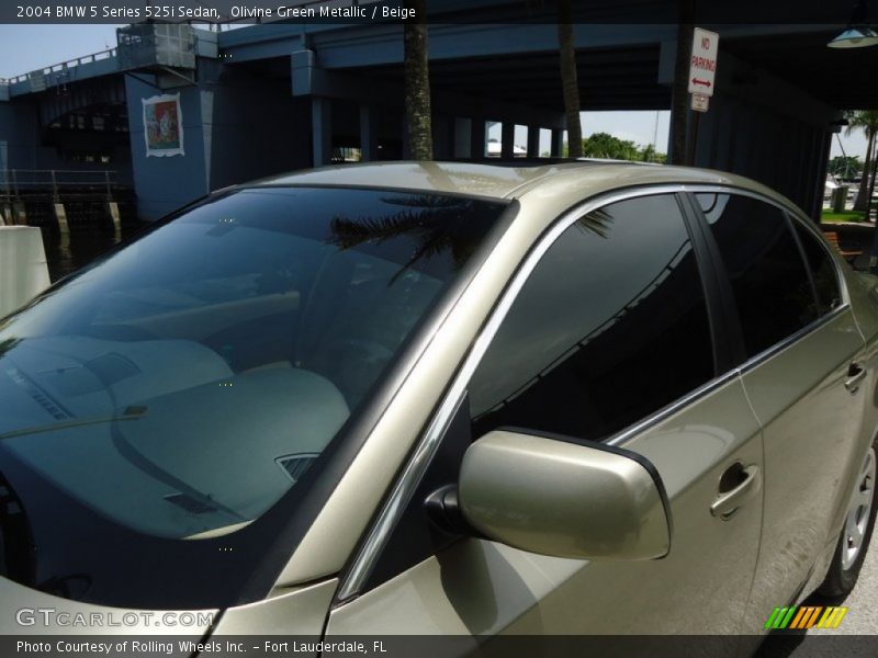 Olivine Green Metallic / Beige 2004 BMW 5 Series 525i Sedan