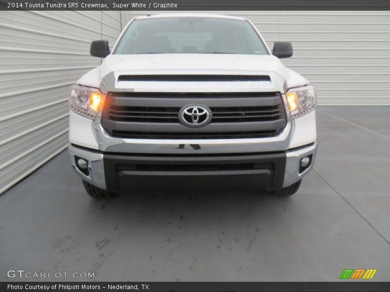 Super White / Graphite 2014 Toyota Tundra SR5 Crewmax