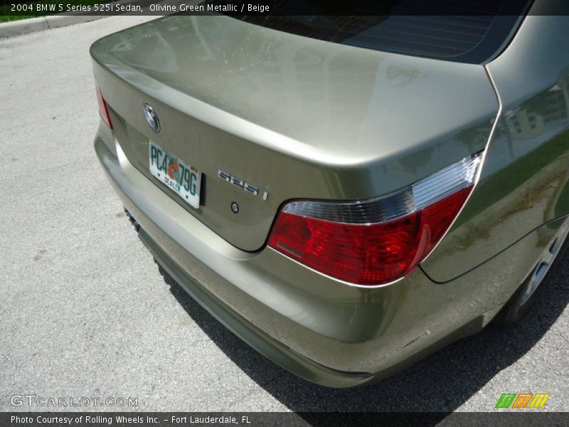 Olivine Green Metallic / Beige 2004 BMW 5 Series 525i Sedan
