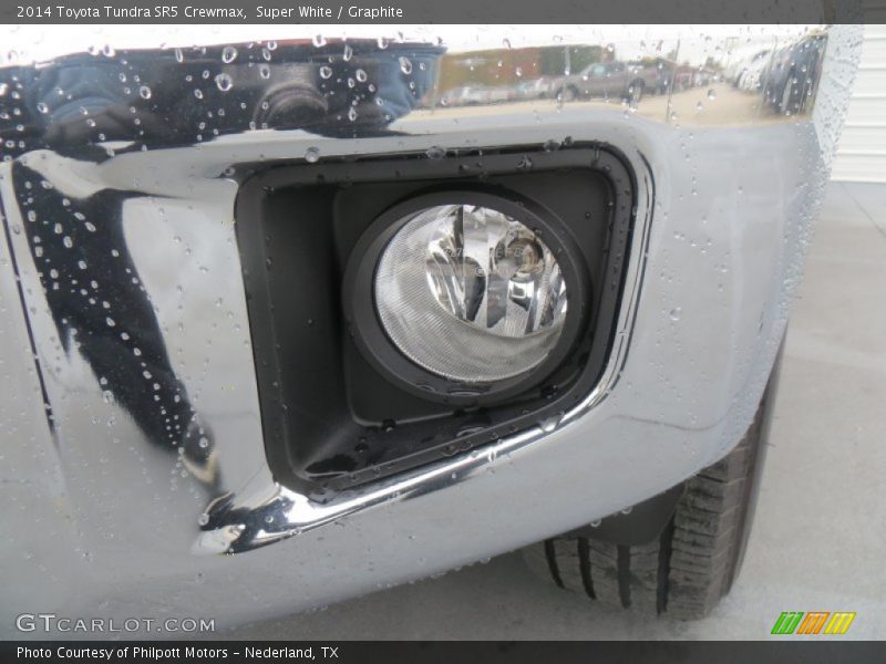 Super White / Graphite 2014 Toyota Tundra SR5 Crewmax