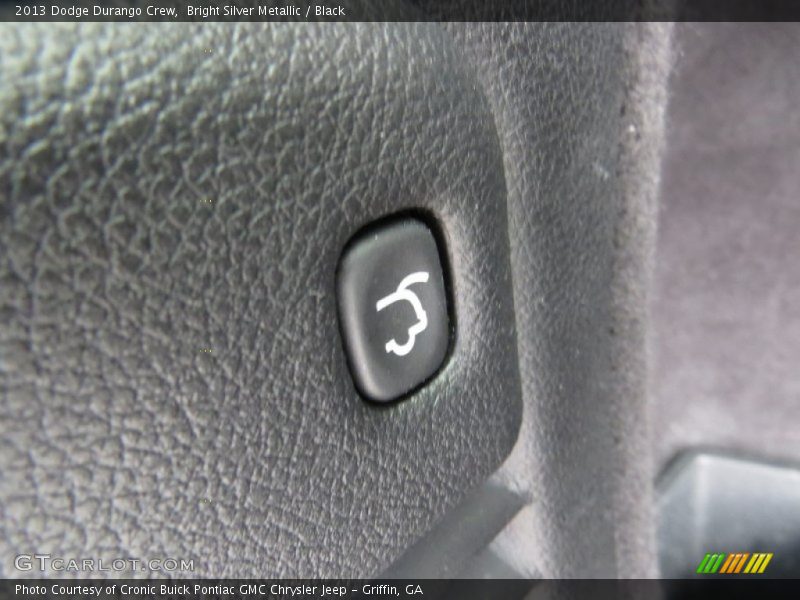 Bright Silver Metallic / Black 2013 Dodge Durango Crew