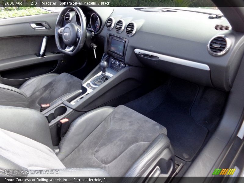 Dashboard of 2008 TT 2.0T Roadster