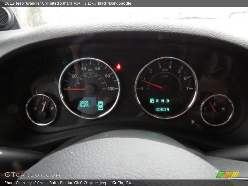 Black / Black/Dark Saddle 2013 Jeep Wrangler Unlimited Sahara 4x4
