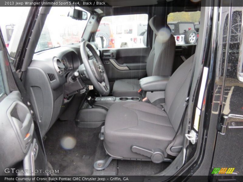 Black / Black 2013 Jeep Wrangler Unlimited Sport S 4x4