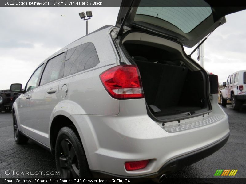 Bright Silver Metallic / Black 2012 Dodge Journey SXT