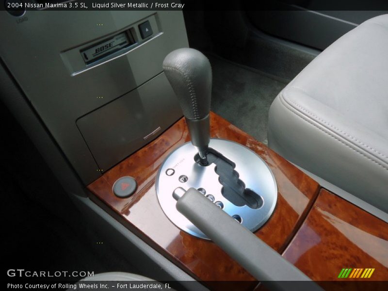 Liquid Silver Metallic / Frost Gray 2004 Nissan Maxima 3.5 SL