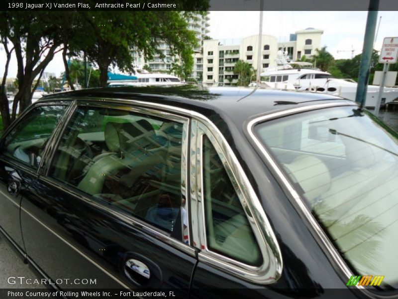 Anthracite Pearl / Cashmere 1998 Jaguar XJ Vanden Plas