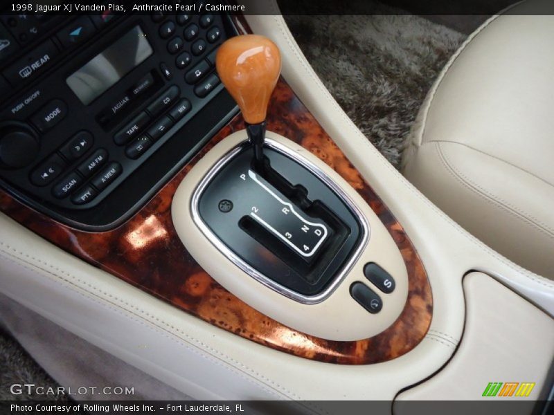 Anthracite Pearl / Cashmere 1998 Jaguar XJ Vanden Plas