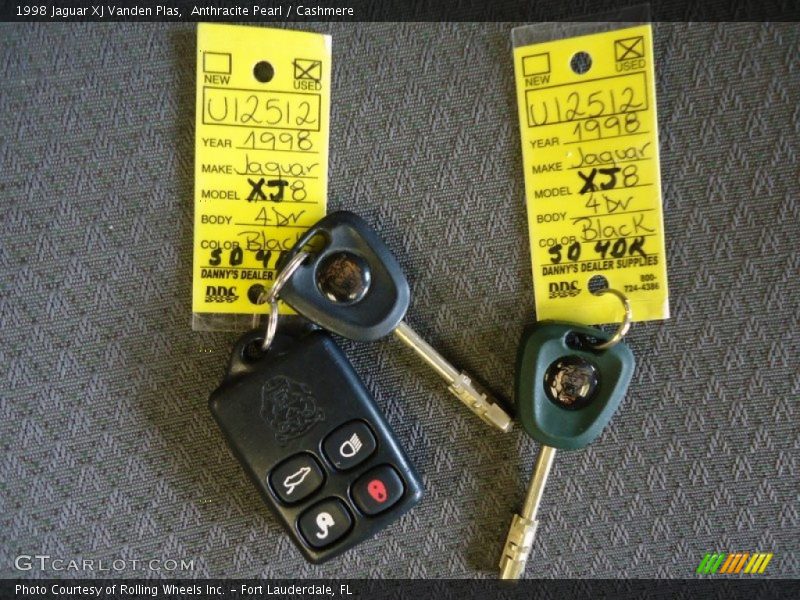 Anthracite Pearl / Cashmere 1998 Jaguar XJ Vanden Plas