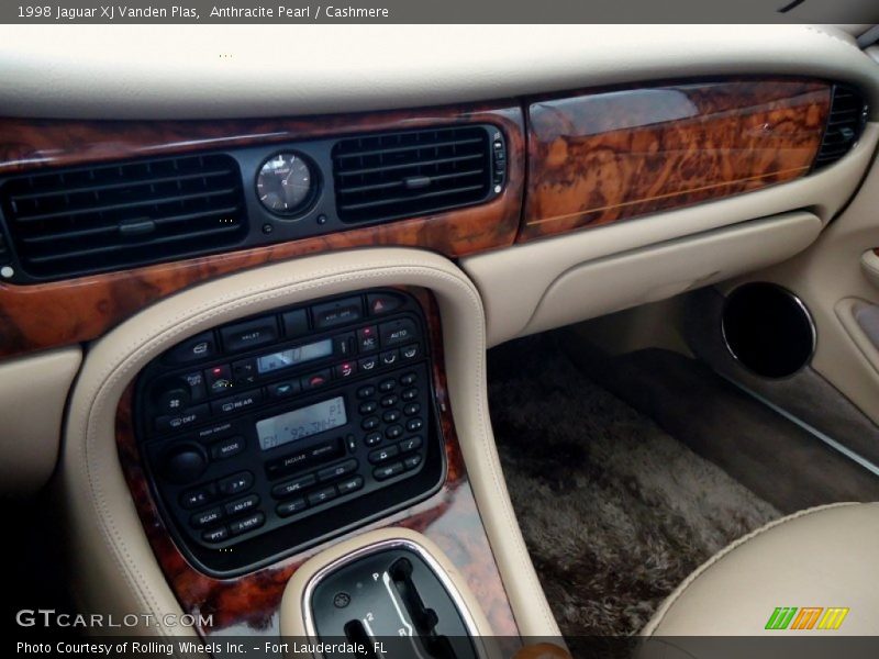Anthracite Pearl / Cashmere 1998 Jaguar XJ Vanden Plas