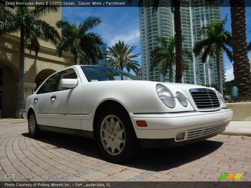 Glacier White / Parchment 1999 Mercedes-Benz E 300TD Sedan