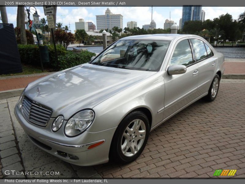 Front 3/4 View of 2005 E 320 CDI Sedan