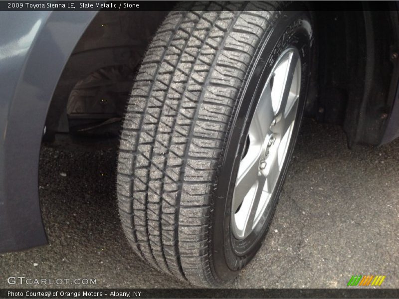 Slate Metallic / Stone 2009 Toyota Sienna LE