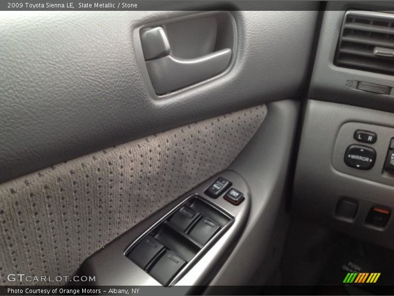 Slate Metallic / Stone 2009 Toyota Sienna LE