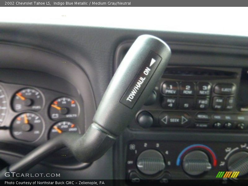 Indigo Blue Metallic / Medium Gray/Neutral 2002 Chevrolet Tahoe LS