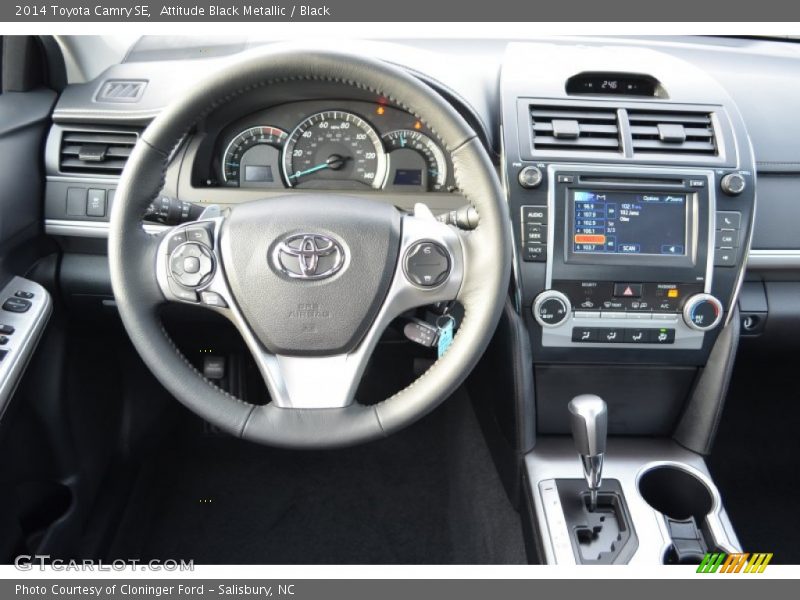 Attitude Black Metallic / Black 2014 Toyota Camry SE