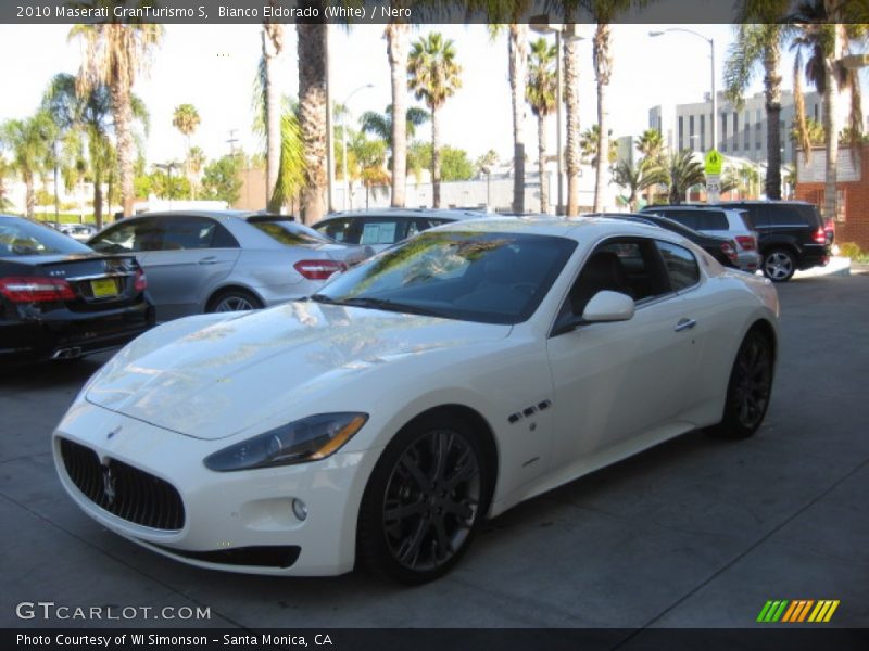 Bianco Eldorado (White) / Nero 2010 Maserati GranTurismo S