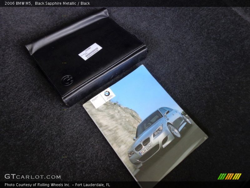 Black Sapphire Metallic / Black 2006 BMW M5