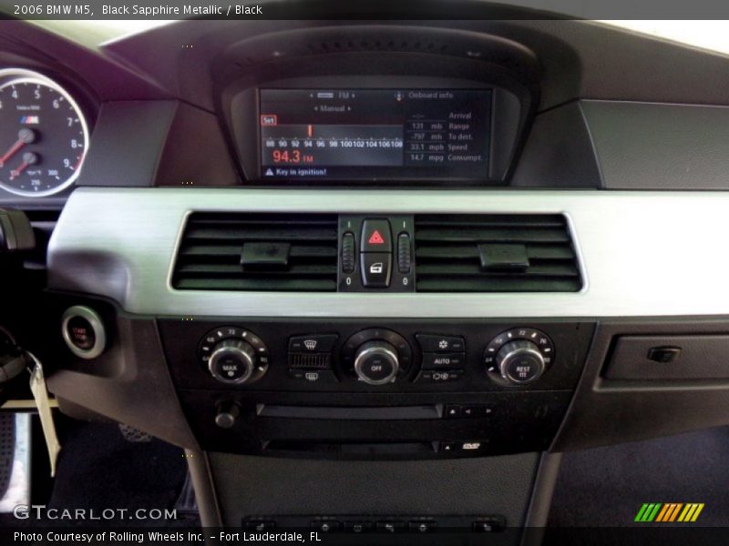 Black Sapphire Metallic / Black 2006 BMW M5