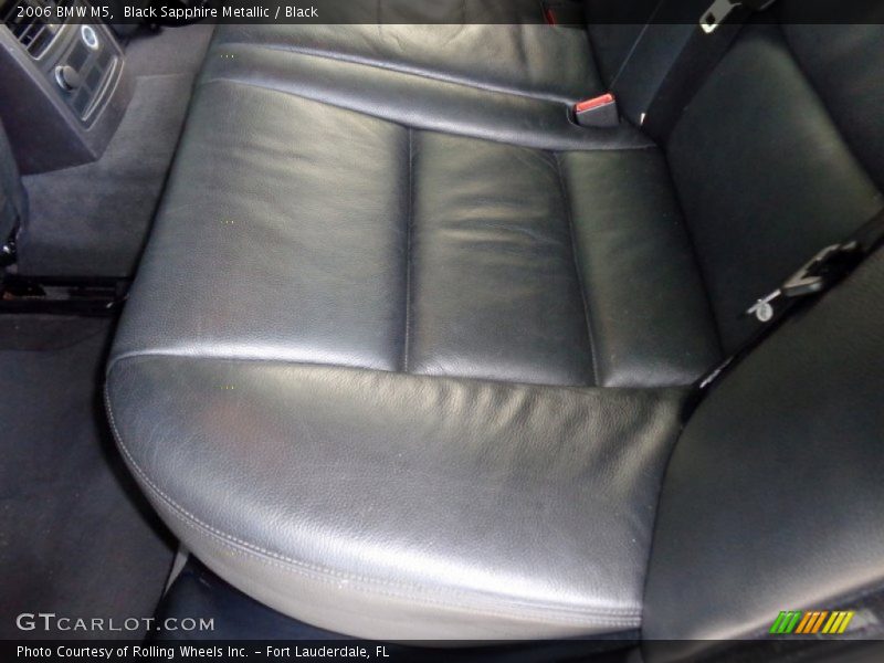Black Sapphire Metallic / Black 2006 BMW M5