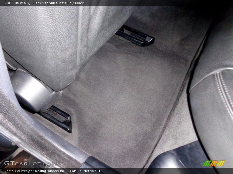 Black Sapphire Metallic / Black 2006 BMW M5