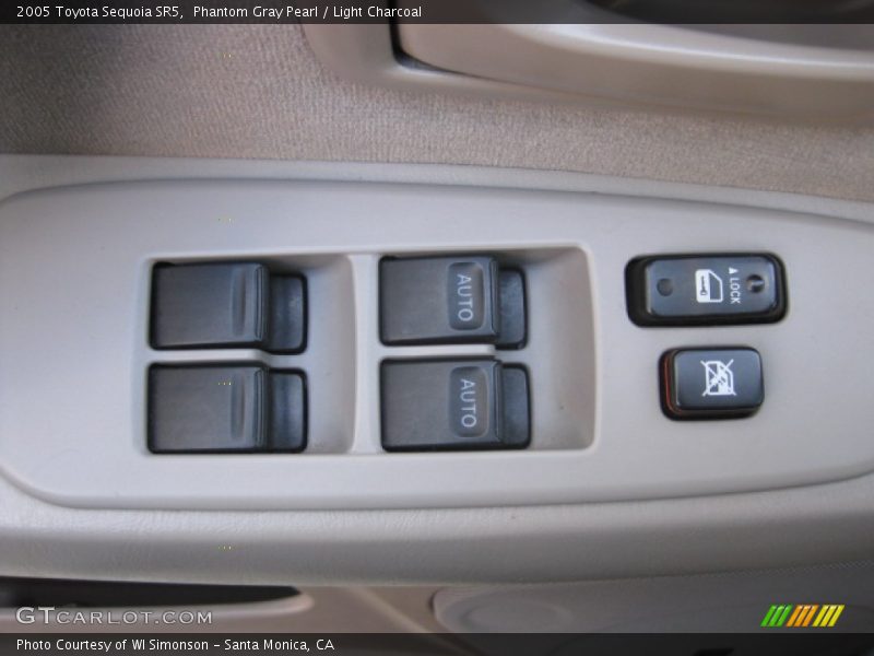 Phantom Gray Pearl / Light Charcoal 2005 Toyota Sequoia SR5