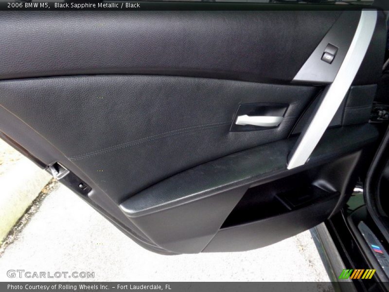 Black Sapphire Metallic / Black 2006 BMW M5