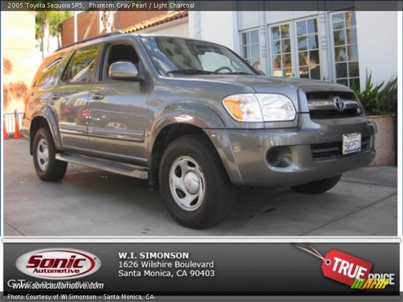 Phantom Gray Pearl / Light Charcoal 2005 Toyota Sequoia SR5