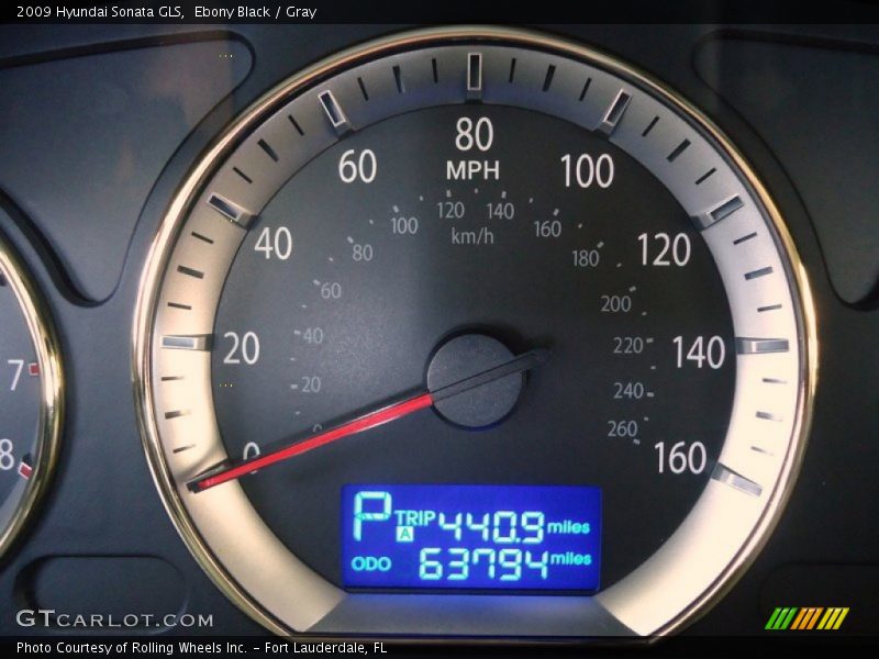 Ebony Black / Gray 2009 Hyundai Sonata GLS