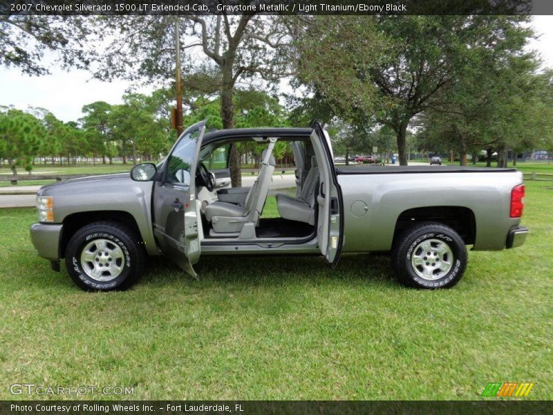 Graystone Metallic / Light Titanium/Ebony Black 2007 Chevrolet Silverado 1500 LT Extended Cab