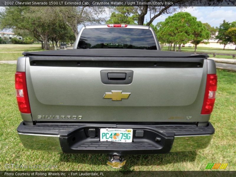 Graystone Metallic / Light Titanium/Ebony Black 2007 Chevrolet Silverado 1500 LT Extended Cab