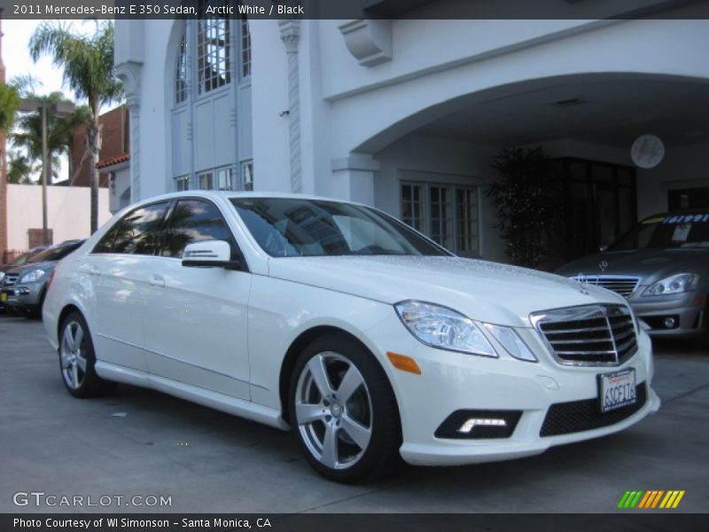Arctic White / Black 2011 Mercedes-Benz E 350 Sedan