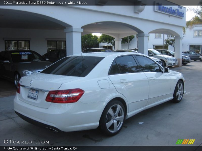 Arctic White / Black 2011 Mercedes-Benz E 350 Sedan