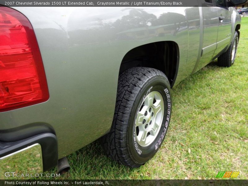 Graystone Metallic / Light Titanium/Ebony Black 2007 Chevrolet Silverado 1500 LT Extended Cab