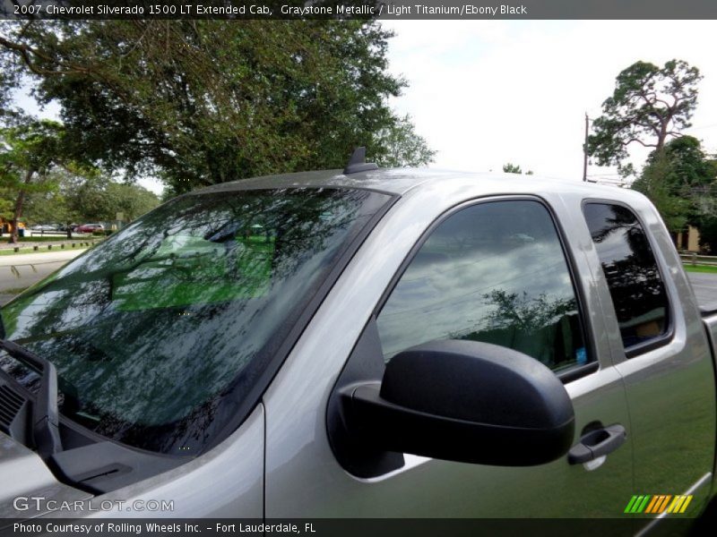 Graystone Metallic / Light Titanium/Ebony Black 2007 Chevrolet Silverado 1500 LT Extended Cab