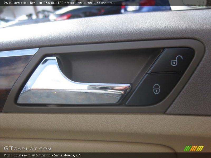Arctic White / Cashmere 2010 Mercedes-Benz ML 350 BlueTEC 4Matic