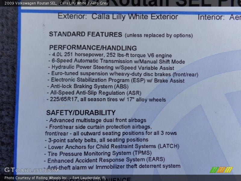 Calla Lilly White / Aero Grey 2009 Volkswagen Routan SEL