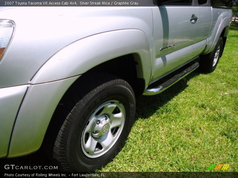 Silver Streak Mica / Graphite Gray 2007 Toyota Tacoma V6 Access Cab 4x4