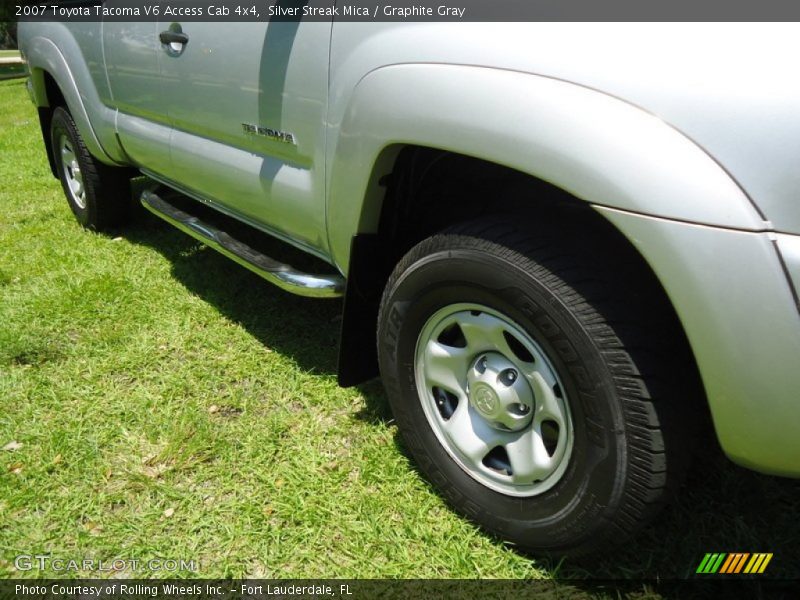 Silver Streak Mica / Graphite Gray 2007 Toyota Tacoma V6 Access Cab 4x4