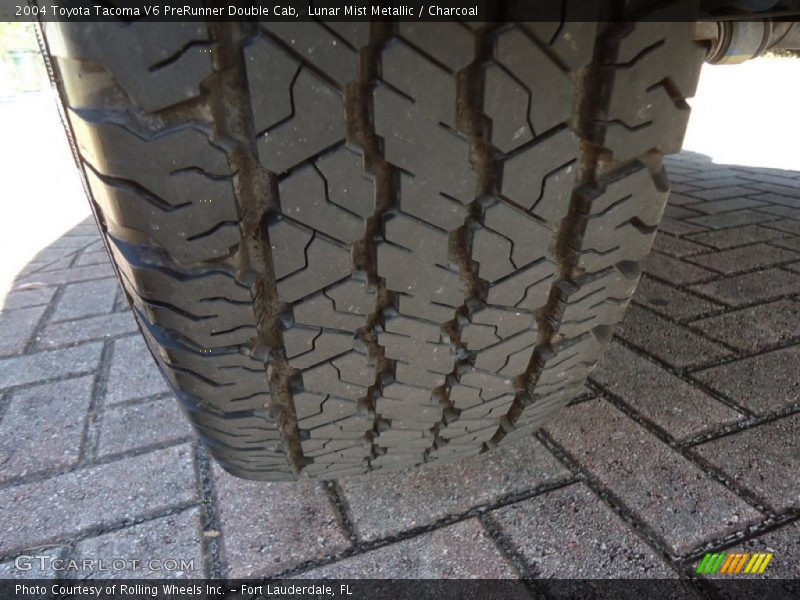 Lunar Mist Metallic / Charcoal 2004 Toyota Tacoma V6 PreRunner Double Cab