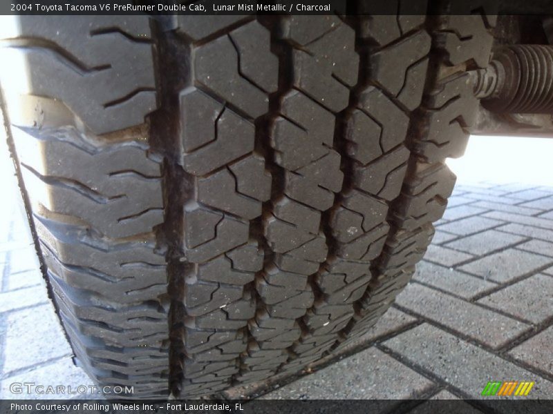 Lunar Mist Metallic / Charcoal 2004 Toyota Tacoma V6 PreRunner Double Cab