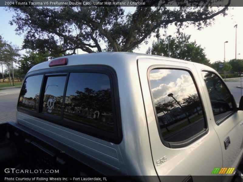 Lunar Mist Metallic / Charcoal 2004 Toyota Tacoma V6 PreRunner Double Cab